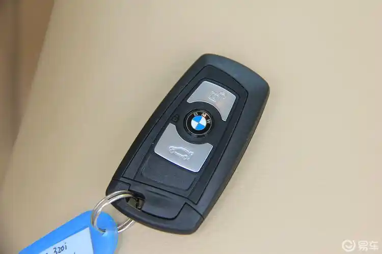 【宝马3系2013款320i 时尚型钥匙汽车图片-汽车图片大全】-易车