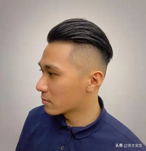 男生夏天留"短发"才帅气,这6款发型值得尝试,剪完干净有魅力__财经