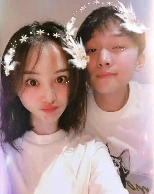 郑爽张恒民政局领证?女方母亲否认:假的!