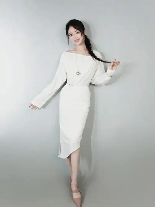 tbstar张韶涵纯白造型优雅高级感