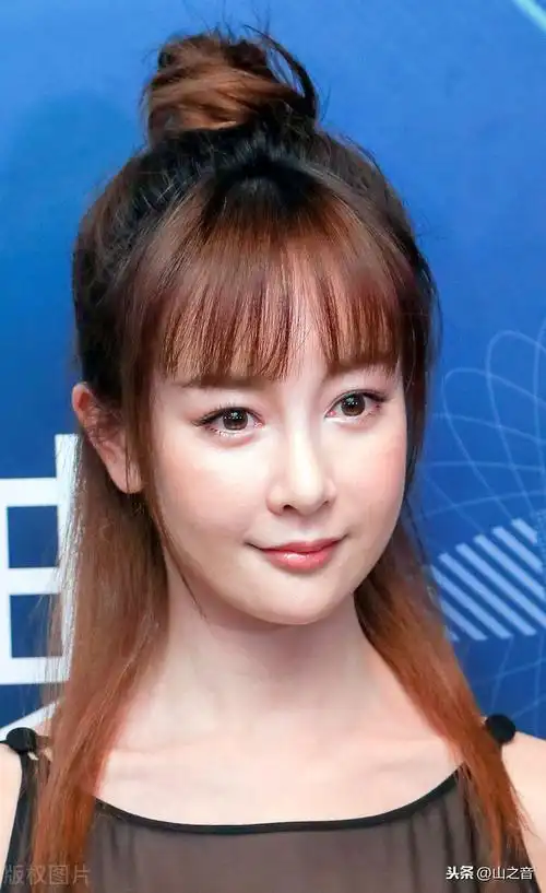 美的代价有多重张檬说最后悔的件事就是整容因后遗症严重断送演艺生涯