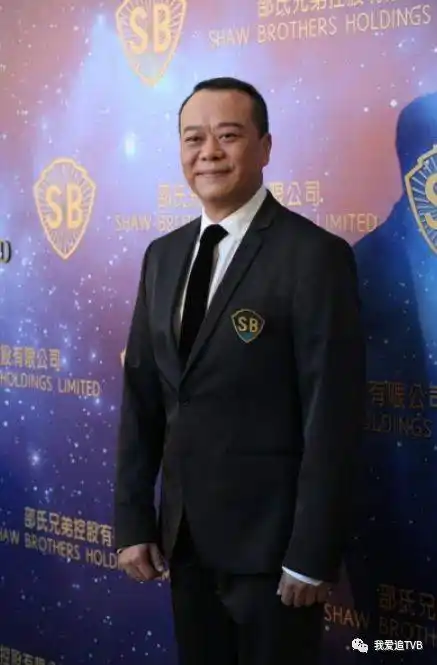 tvb欧阳震华过58岁生日佘诗曼开心喝到脸涨红林峯也来了