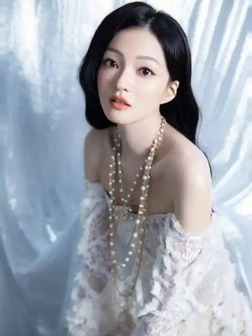 张韶涵:逆境中的音乐天后,家庭纷争背后的坚韧人生_母亲_挑战_才华