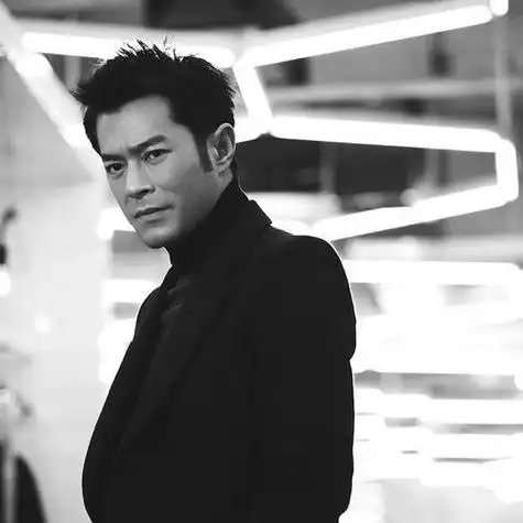 古天乐图片头像黑白(古天乐照片近期高清头像) - 搞笑男生头像 - 艾伊