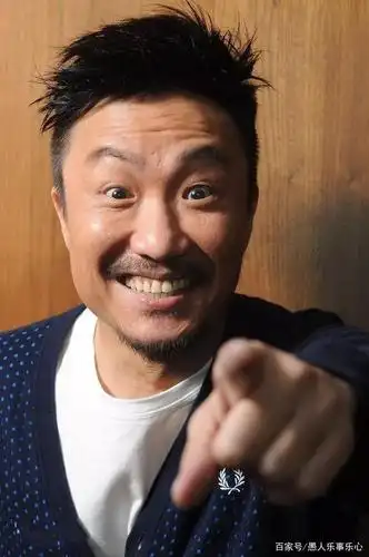 暖爸郑中基拍港剧再获关注,曾凭优美声线唱出不少出名歌曲