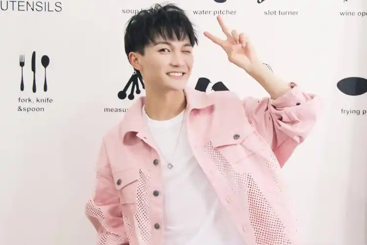 周深- 堆糖,美图壁纸兴趣社区