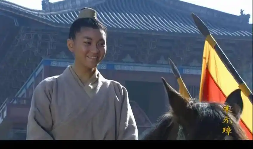 原创小明王韩林儿为何不断给朱元璋升职