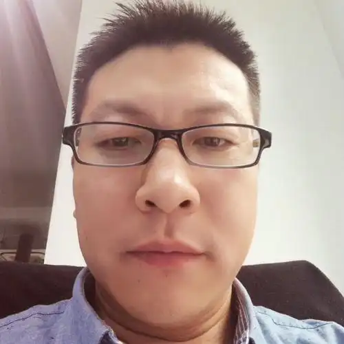 戴文男42岁本科10年以上8000-12000元