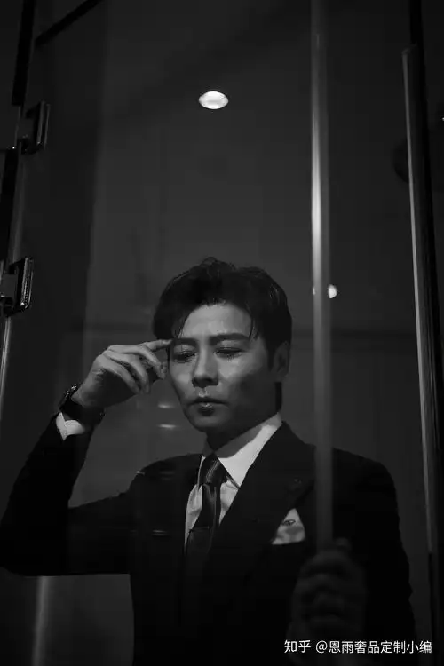 中国穿西装打架最帅的男人西装暴徒内地功夫影星张晋