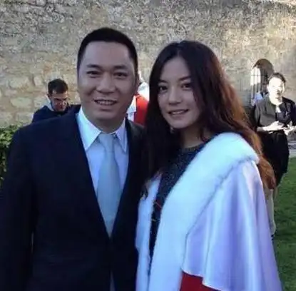 许宗衡赵薇,杭州市委书记赵薇,本文共(1976字)