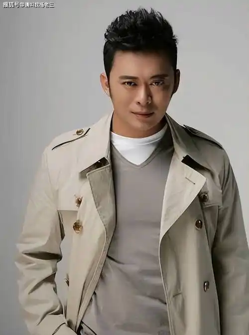 功夫巨星樊少皇的狼狈当时代抛弃你的时候连个招呼都不打