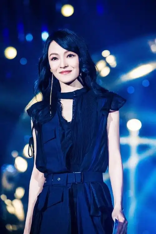 张韶涵曾跌落谷底的她如何挑战自己在歌手中惊艳四座