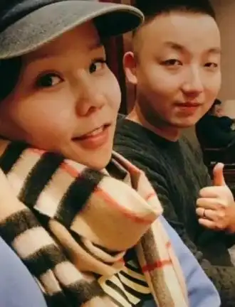 郭威舅舅:房产问题不会和解,哪怕要回来低价卖掉,太欺负人了