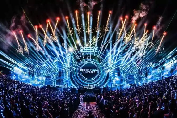 超燃音乐节活动策划浓浓的机械感和金属感是触及灵魂的视听盛宴