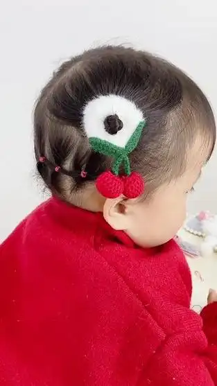 头发又短又少的宝宝过年这样扎,简单又好看#儿童编发 #短发宝宝编发