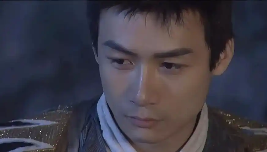 知名演员高虎被曝送外卖!已经息影八年,曾坦言不会复出_腾讯新闻