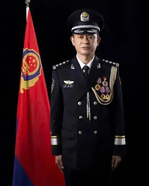 怒江公安最美警礼服照片合集来啦_英姿_荣耀_警服