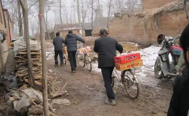 农村90年代的农村春节十张照片总有一张使你难忘