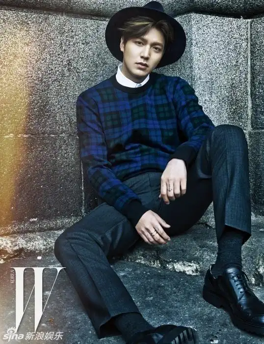 长腿欧巴李敏镐迎生日 回顾写真帅照