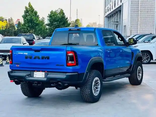 23款道奇霸王龙现车优惠可分期可公户