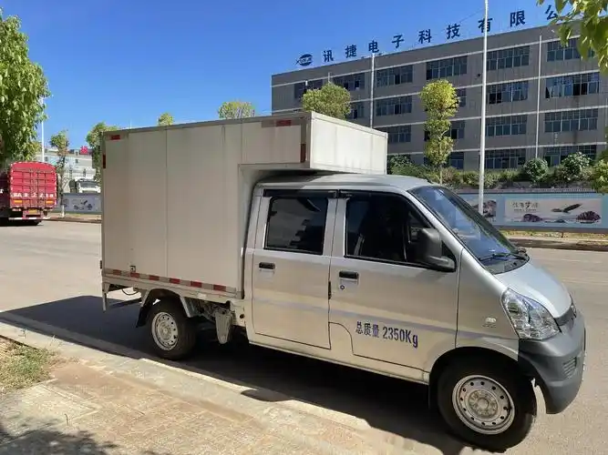 这个五菱荣光小卡双排小货车,买了1年多,养