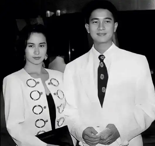 陈百强和何超琼