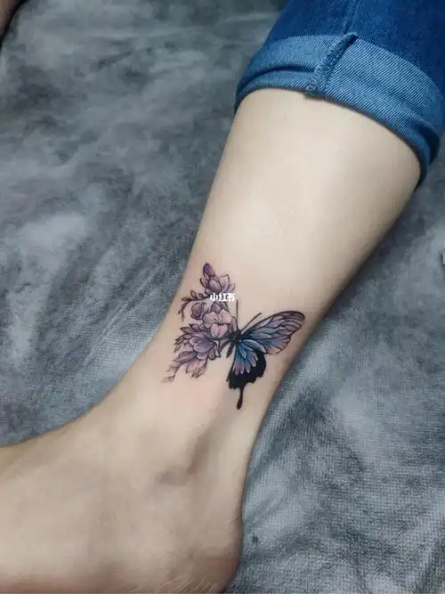 脚踝小蝴蝶