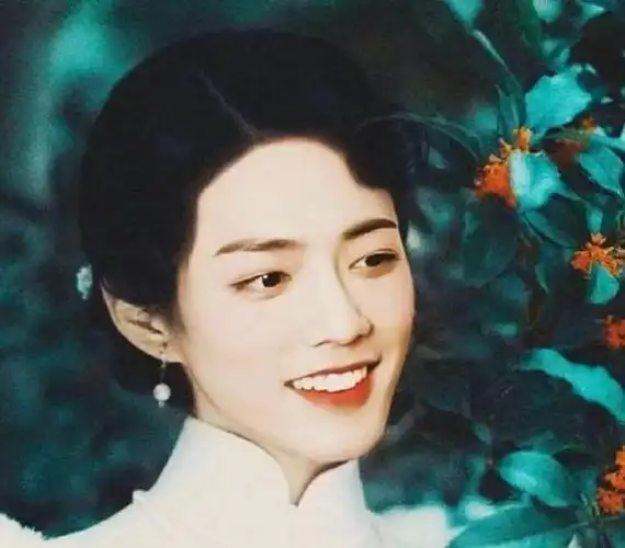 大神给肖战p上女装结果太惊艳粉丝倒数第二张最好看