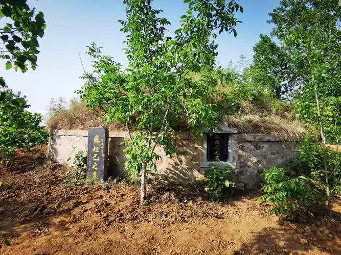 鹤壁市淇县淇河边上帝辛商纣王墓苏妲己墓姜王后墓