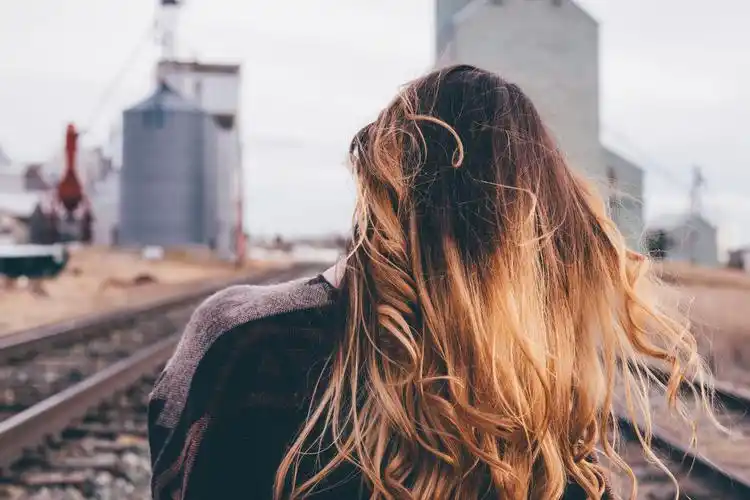 落寞的身影,欧美-美女图片