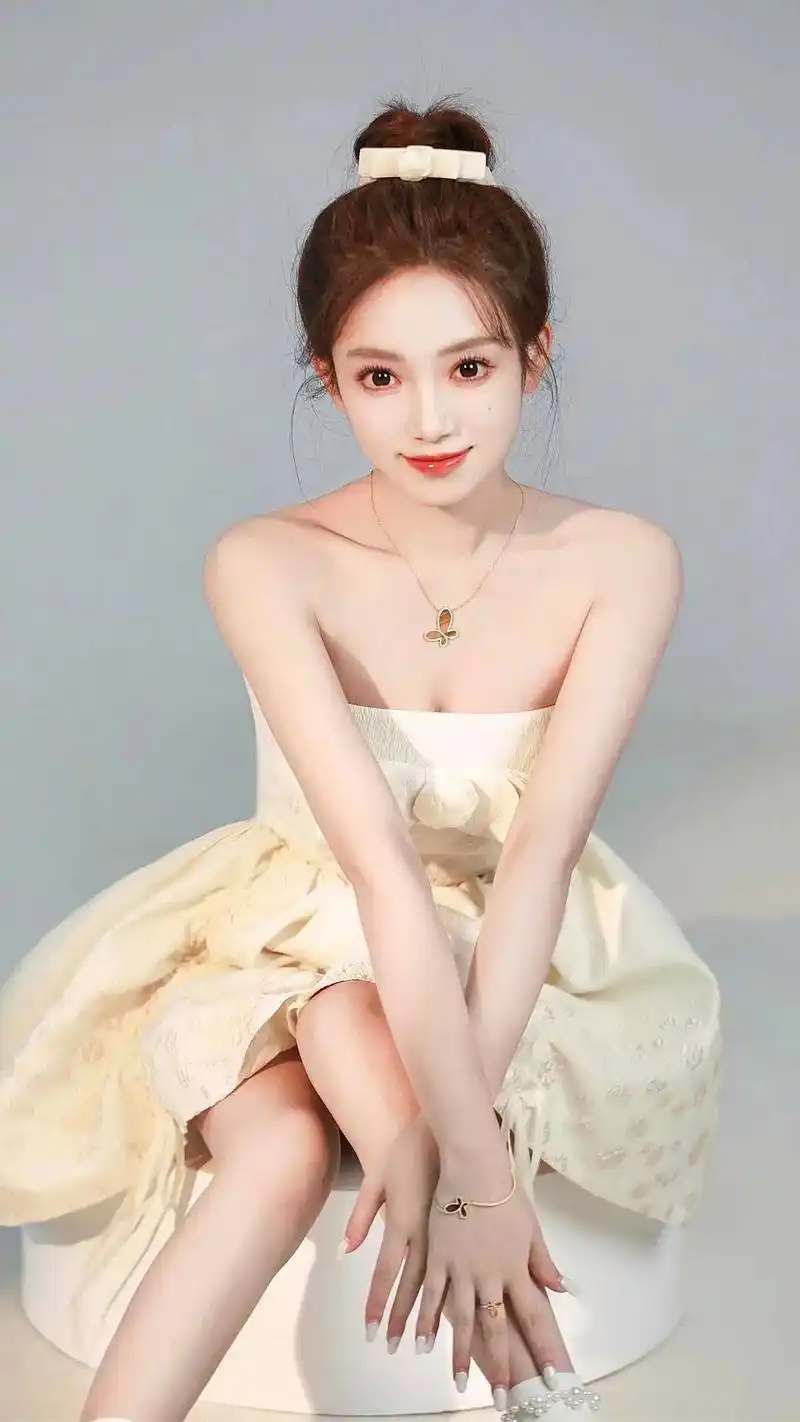 清纯美女小姐姐壁纸#抖音图文来了 #全网最火壁纸 #美女小姐 - 抖音