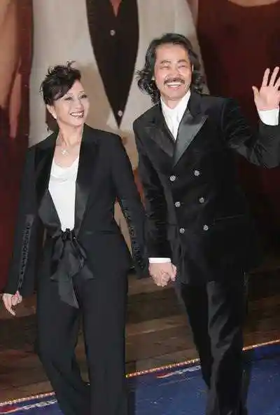 元华,元彪,元奎,元龙(洪金宝),元楼(成龙),元秋