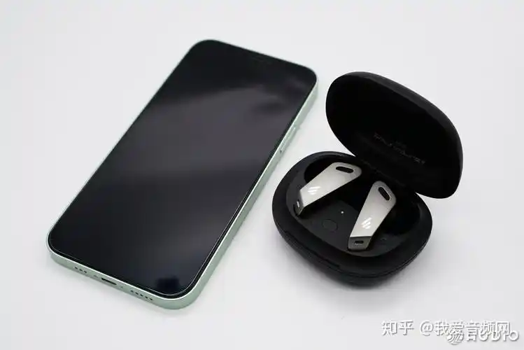 苹果iphone12携最新系统强势登场10款主流tws耳机兼容性测试