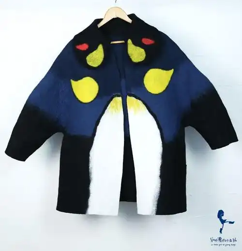 羊外婆的小女孩 定制羊毛毡企鹅大衣