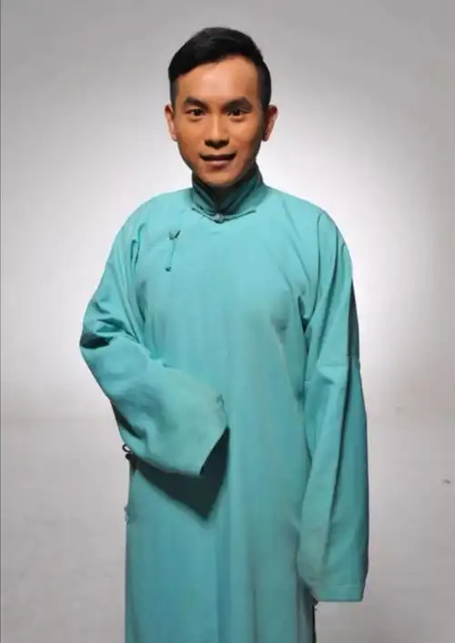 项全能与您一起笑傲江湖陈印泉&侯振鹏等优秀相声演员"说学逗唱话新春