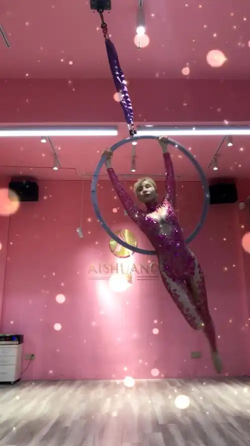 吊环唯美舞蹈,真的是一门艺术