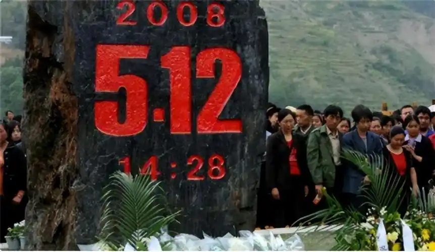 回顾汶川大地震后当年那个捐款185元的小乞丐如今怎么样了