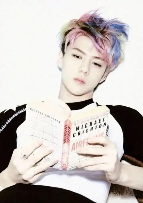 这热搜一出,夸他帅的都闭嘴了-拜客生活常识网