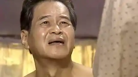 小丈夫:秋月为了救父亲,嫁给小丈夫,悲惨人生就这样开始了-影视综视频