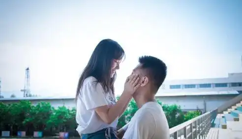 男生和女生肢体接触等级,关系要一步步深入-小宇恋爱