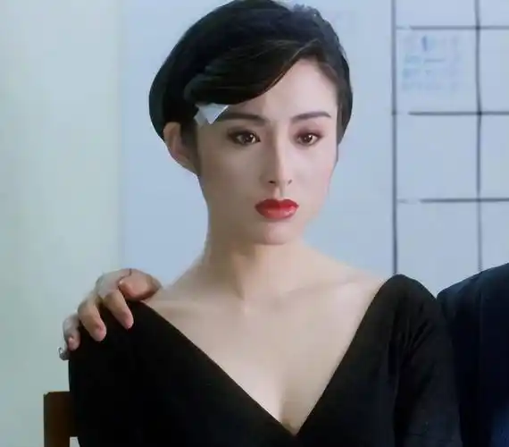 张敏:被大佬向华胜独宠七年,为何投入汪雨的怀抱_香港_向太_向华强