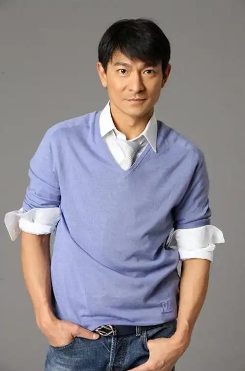 不愧是华仔!刘德华庆62岁生日,半个香港娱乐圈都来庆贺