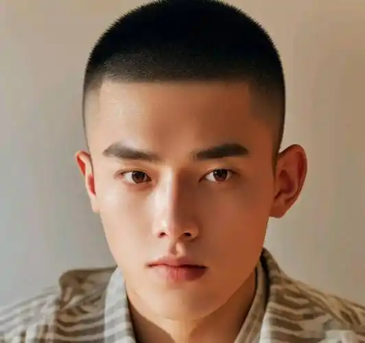 最适合中国男士的发型,非两侧铲短莫属,百变时尚真有型_头发_风格_让