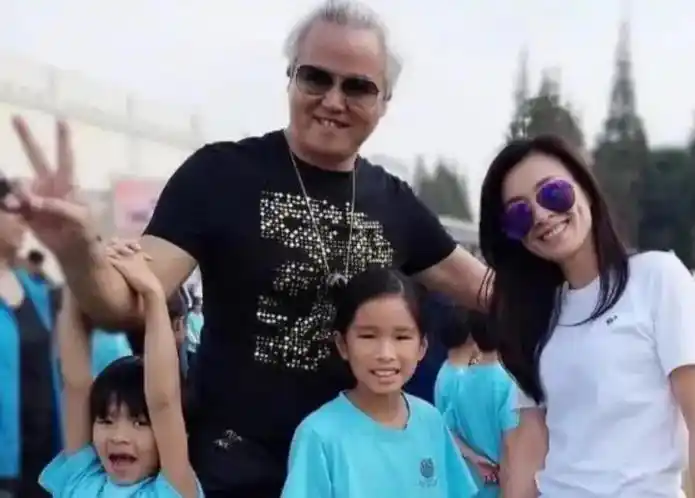 张庭老公是谁张庭为什么在事业巅峰嫁给她老公