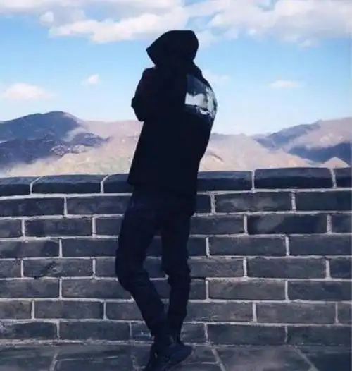 抖音黑脸v的真实照片曝光,网友直呼:受不了这样的!(同步自