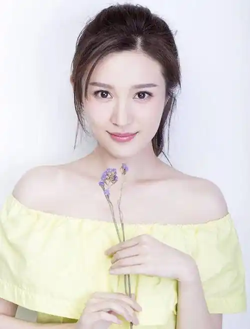 出生于浙江的12位90后女星,邬靖靖林允张雪迎,谁是你的女神_中国_内地