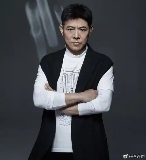 李连杰的日常生活照(李连杰微博晒写真大片)(2)