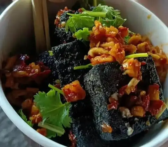 长沙臭豆腐臭并快乐着