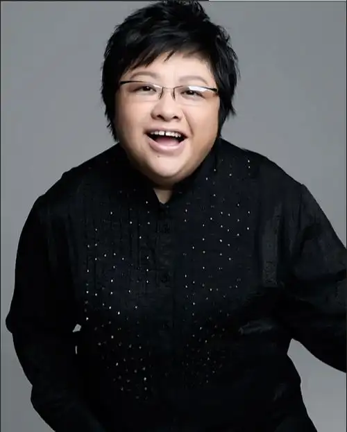 北京的金山上原唱,雍西唱北京的金山上原唱(韩红妈妈雍西:早年丧夫)