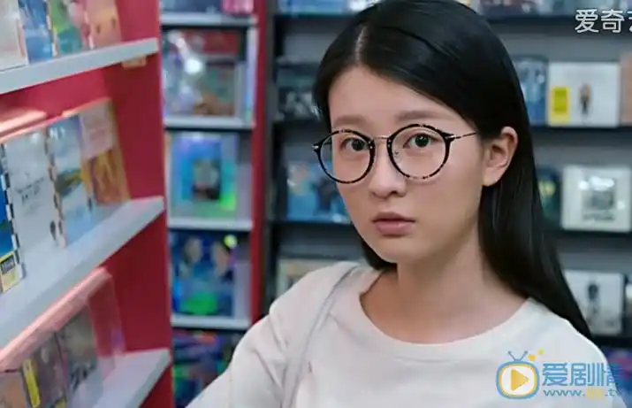 欢乐颂赵启平喜欢关雎尔吗?关雎尔最后和赵启平在一起了吗?